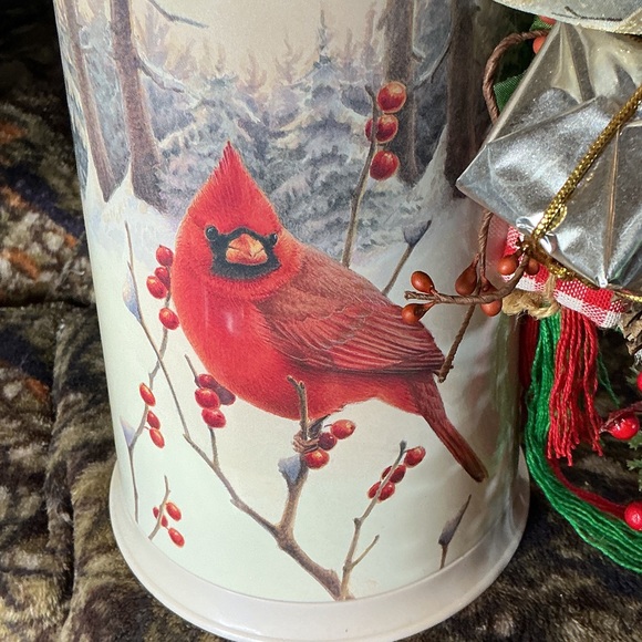 Festive Cardinal Coffee Pot with Bow - Picture 2 of 9